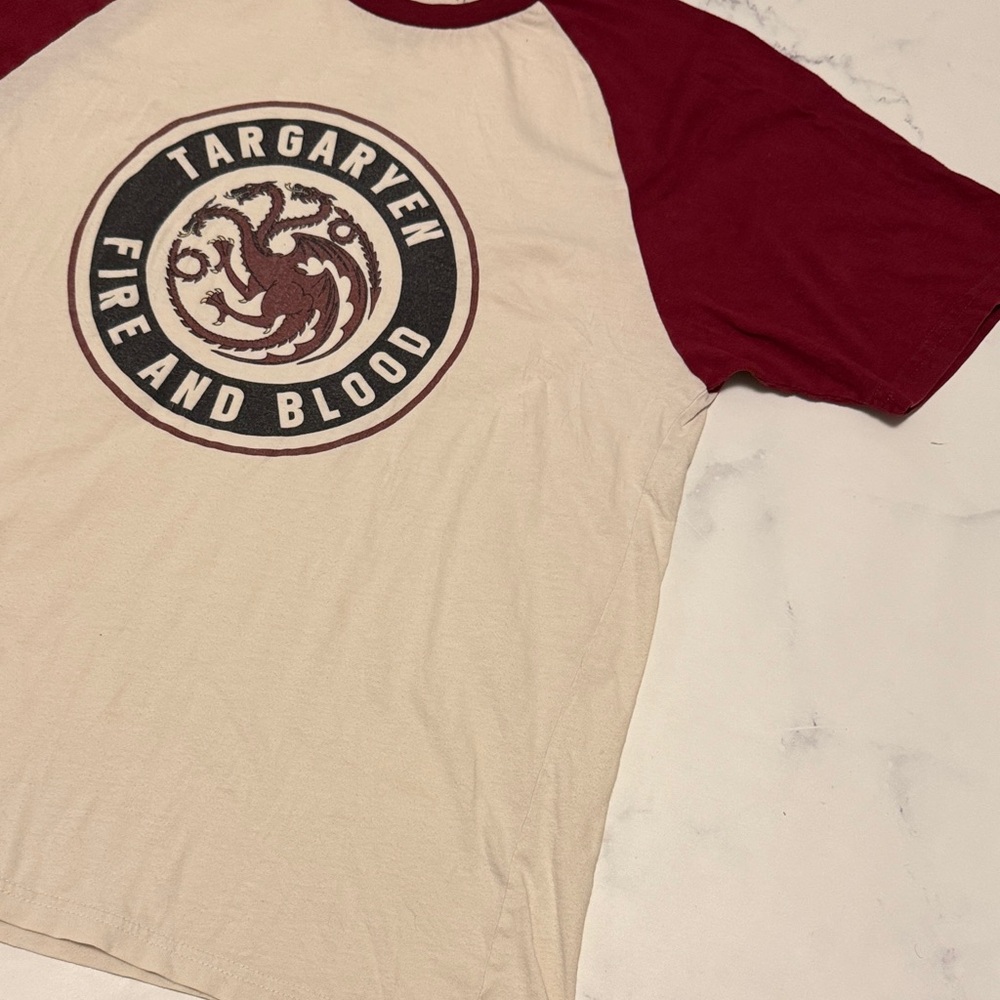 Men's Box Lunch M Game Of Thrones House Of Targaryen T Shirt Short Sleeve Used